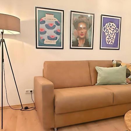 Urban & Chic: 2Bdr, Parkplatz Appartement Witten Buitenkant foto