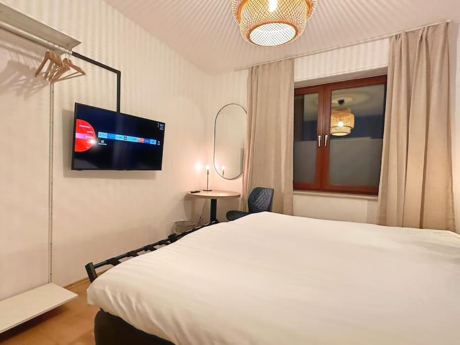 Urban & Chic: 2Bdr, Parkplatz Appartement Witten Buitenkant foto